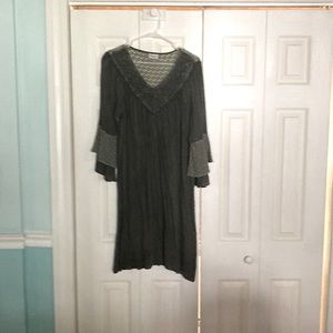 Avenue army green boho dress. 14/16